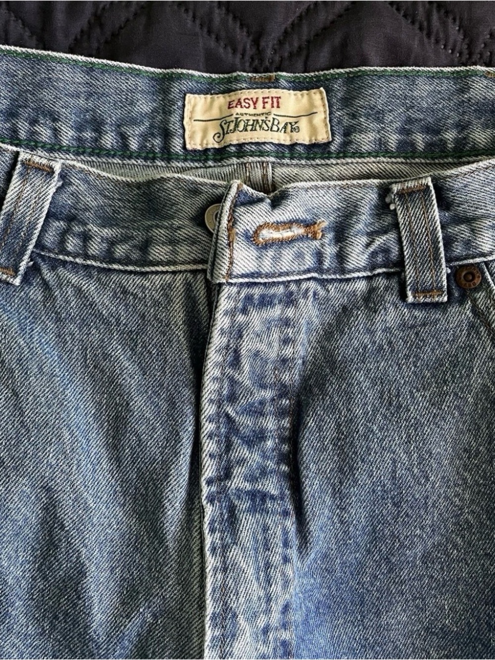 St. John's Bay Easy Fit Jean Mens size 36x34 Blue Denim 90s Style 100% Cotton